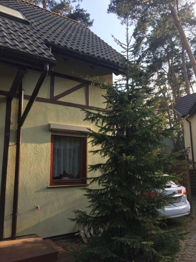 Appartement Apartament Sosny I Morze à Łukęcin Extérieur photo